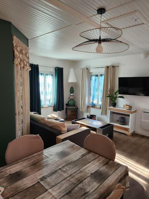 La Cabane De Megue Froidfond Eksteriør billede
